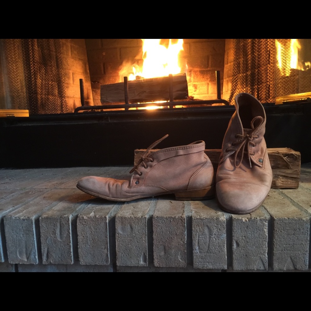 Neosene boots size 11